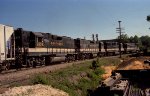 SOU 4015 leads three other locos around the curve to Boylan Junction